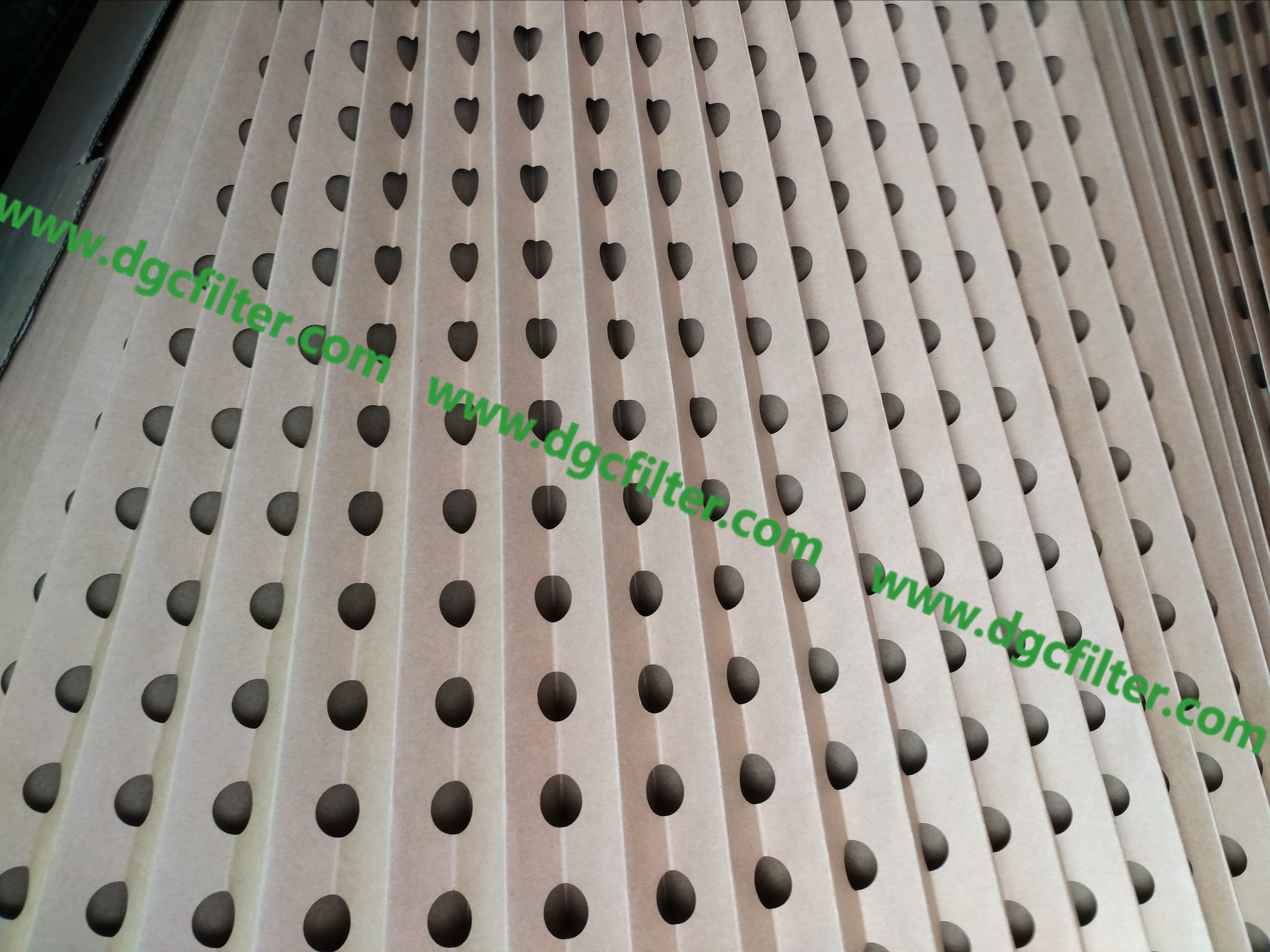 V-shaped Pleated Industrial Paint Filters / The Paint Overspray Filters