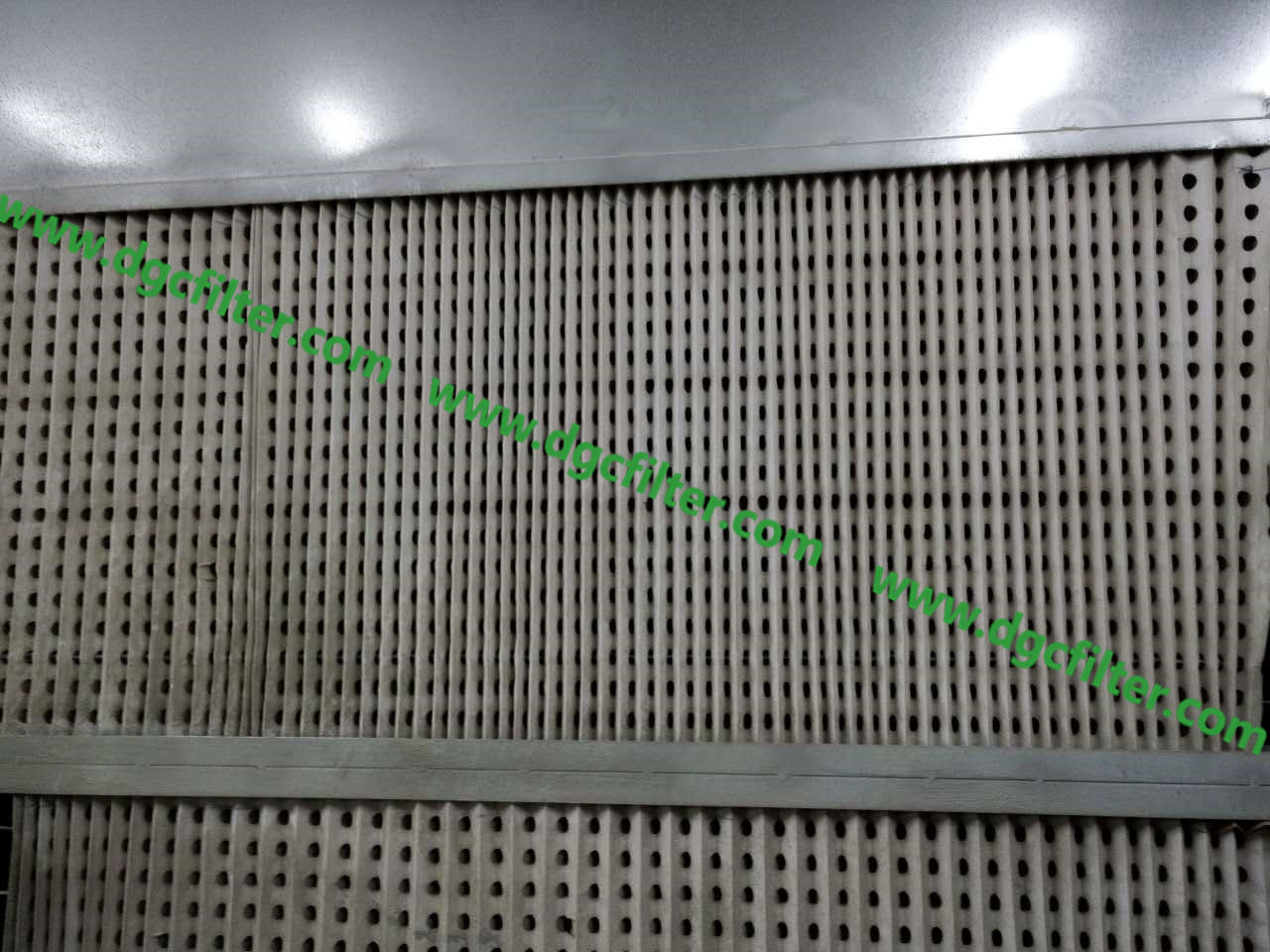 V-shaped Pleated Industrial Paint Filters / The Paint Overspray Filters