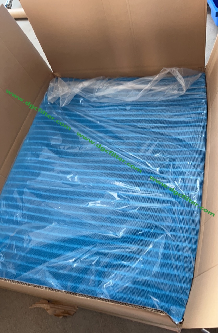 Pleated Filter Media 80%Cellulose&20%Polyester with Flame Retardant Properties, Blue Color